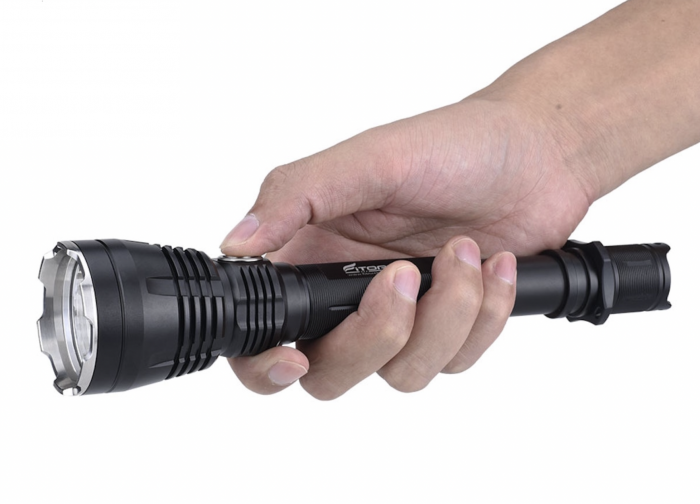 Фонарь FiTorch PR40 поисковый дальнобойный (USB зарядка, светофильтры)