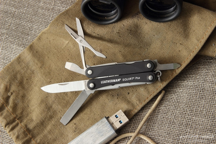 SQUIRT Ps4 black – Leatherman